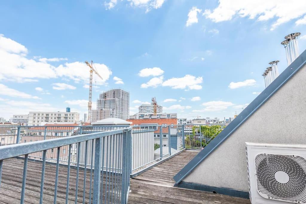 Apartment Super Luxury Apt, Only 12min To Ferris Wheel