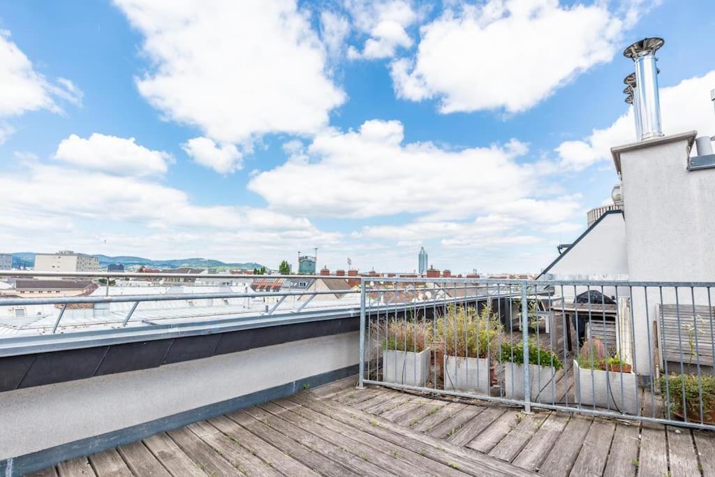 Super Luxury Apt, Only 12min To Ferris Wheel Wien
