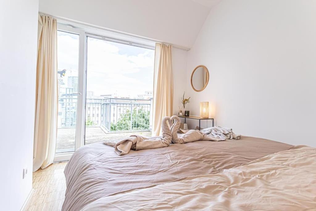 Super Luxury Apt, Only 12min To Ferris Wheel Apartment