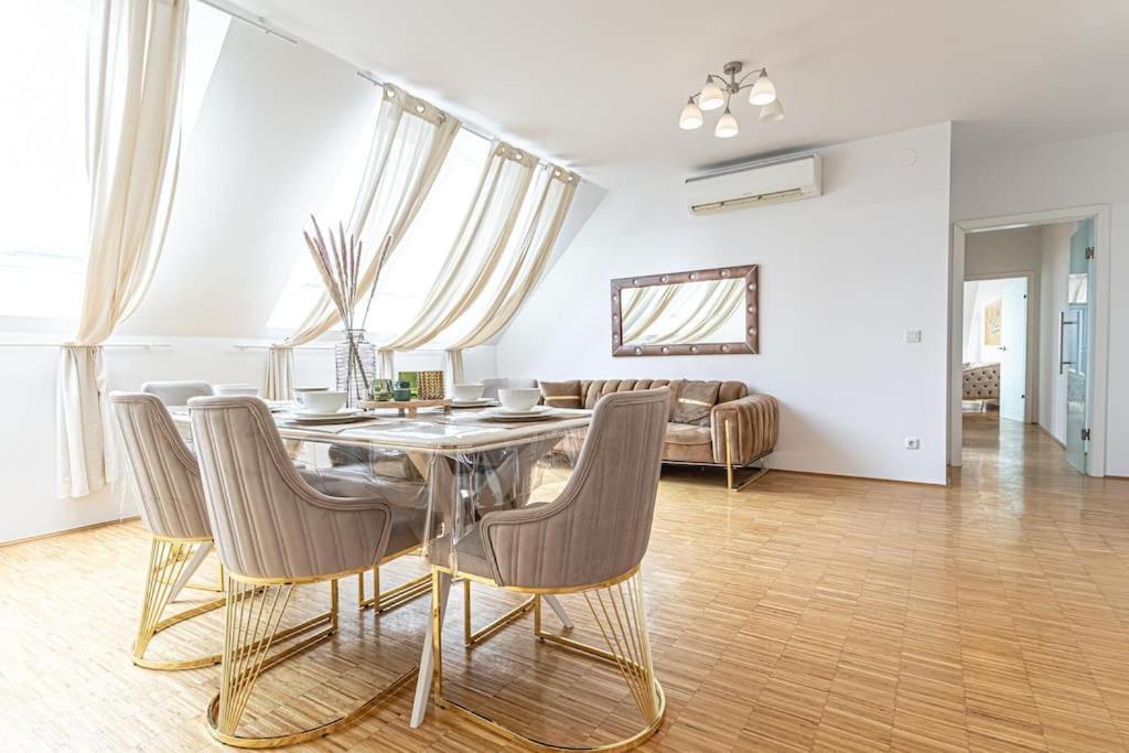 Super Luxury Apt, Only 12min To Ferris Wheel Apartment *