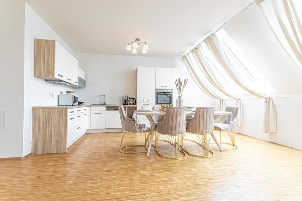Apartment Super Luxury Apt, Only 12min To Ferris Wheel Wien