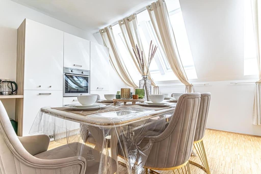 Super Luxury Apt, Only 12min To Ferris Wheel *