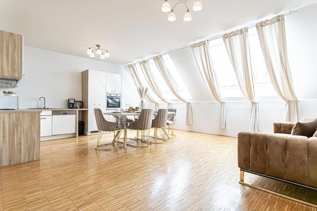 Super Luxury Apt, Only 12min To Ferris Wheel Apartment Wien